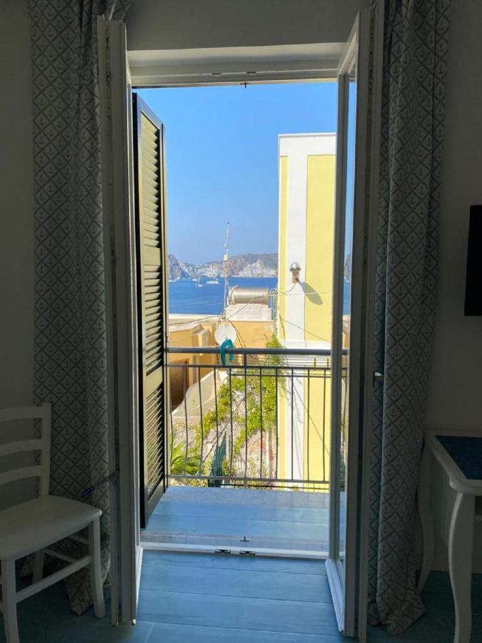 Sky Ponza - Immobilevante Екстер'єр фото