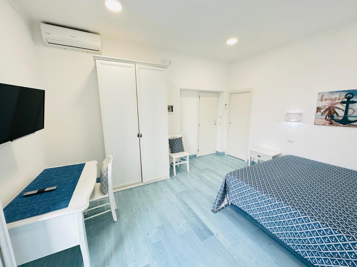 Sky Ponza - Immobilevante Екстер'єр фото