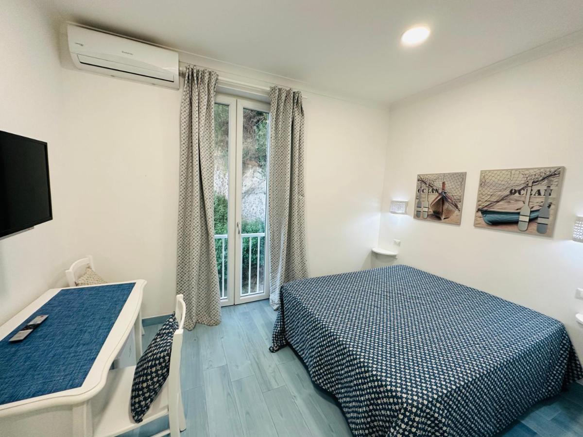 Sky Ponza - Immobilevante Екстер'єр фото